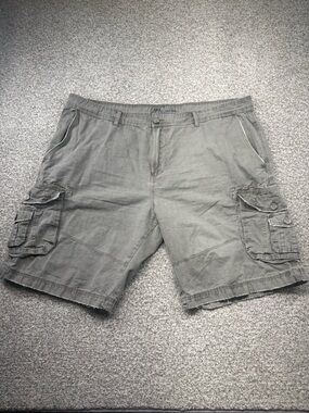 Men’s BKE Athletic Fit Kramer Slate Gray Cargo Shorts Size 42x11 (42W/22L) B6774